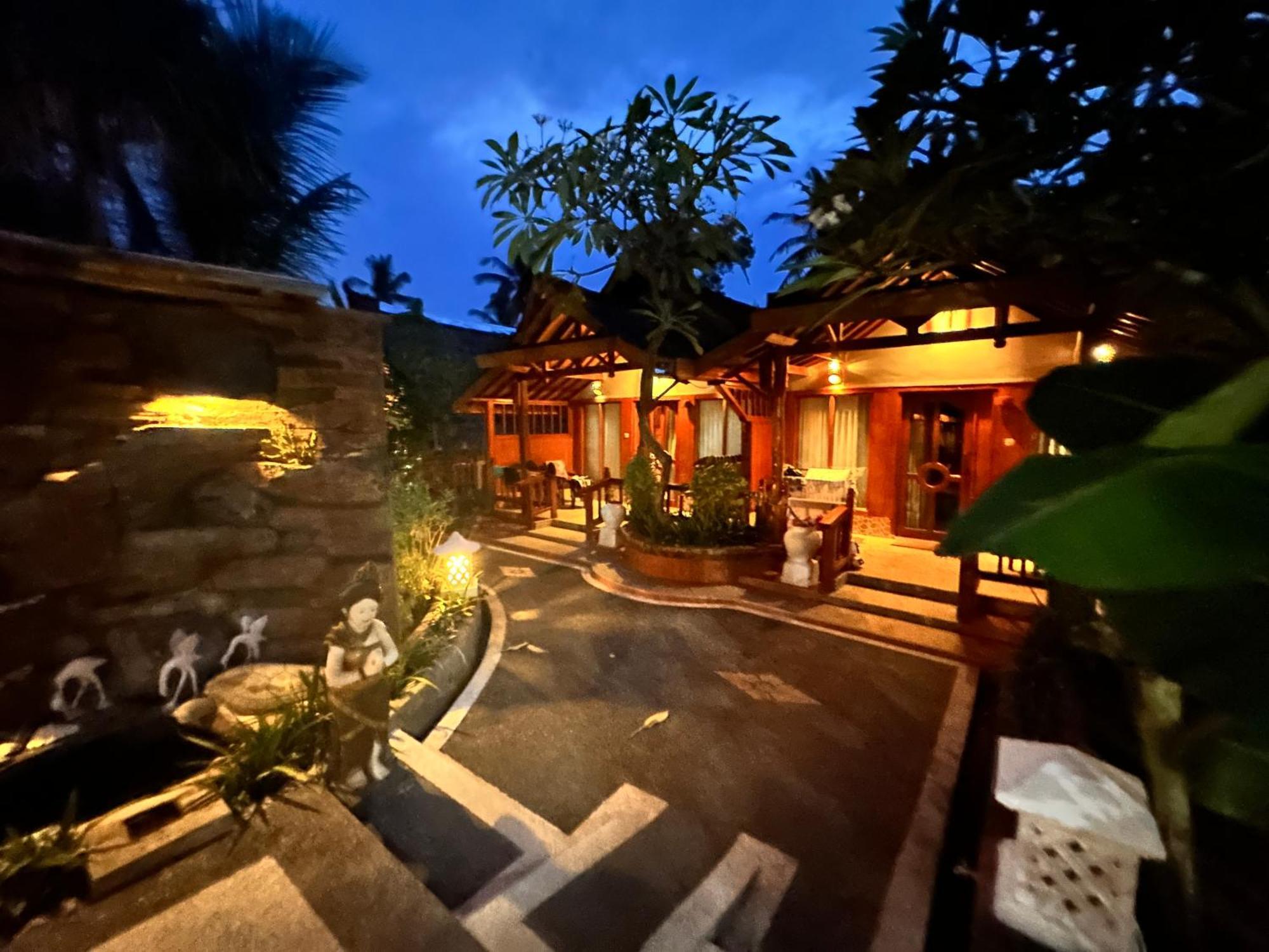 Sunny Rose Bungalows Gili Air - Adults Only Eksteriør billede