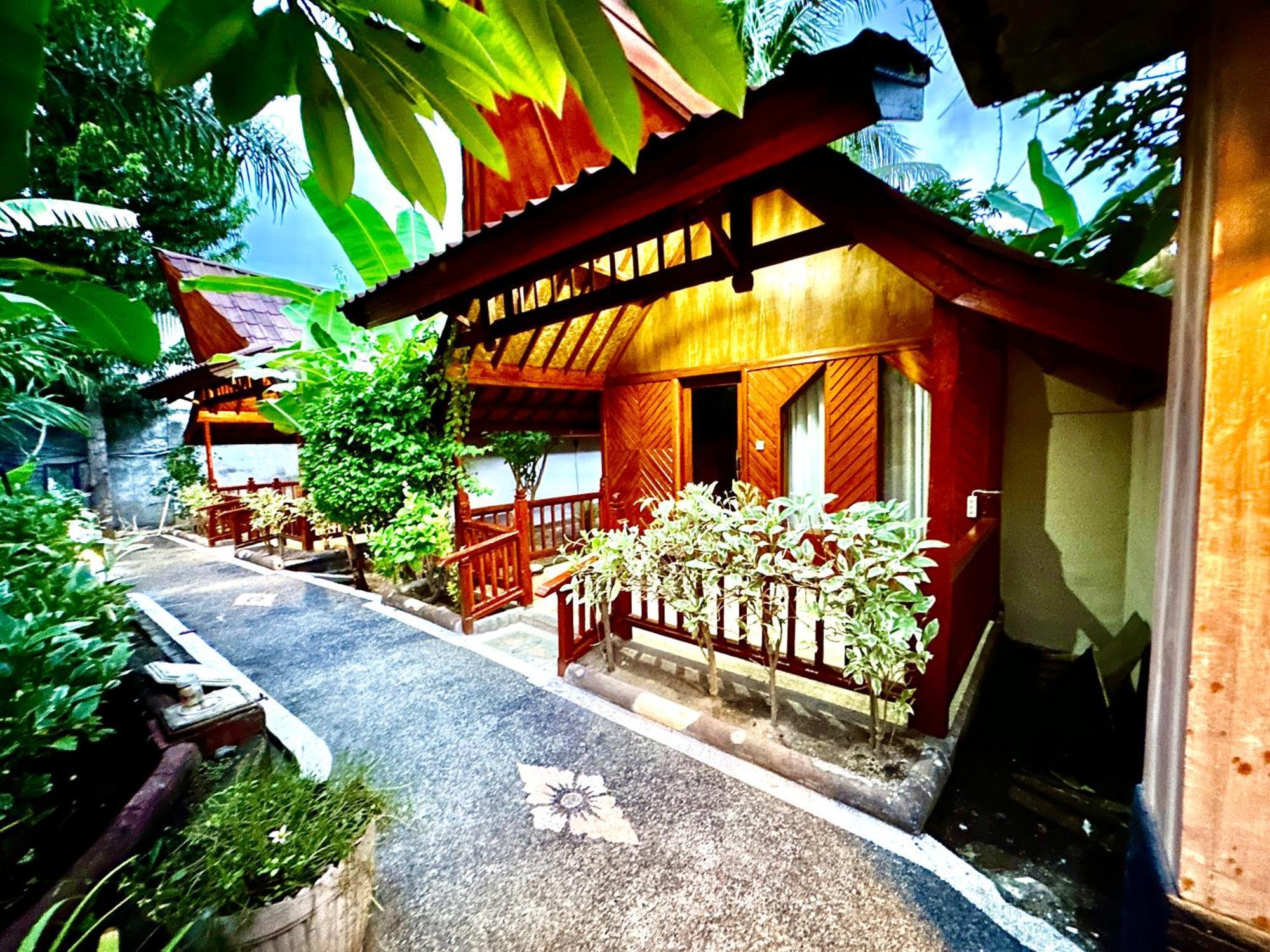 Sunny Rose Bungalows Gili Air - Adults Only Eksteriør billede