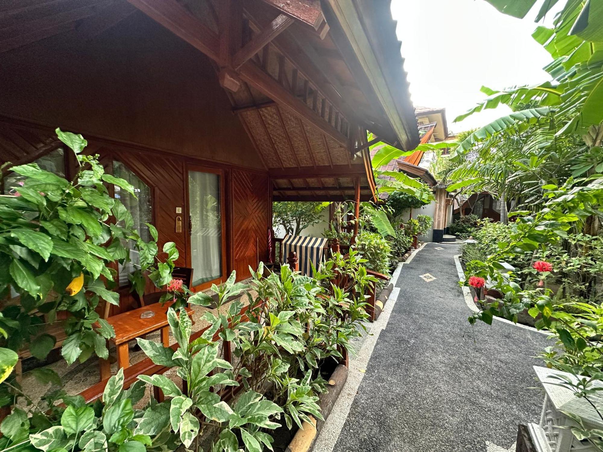 Sunny Rose Bungalows Gili Air - Adults Only Eksteriør billede
