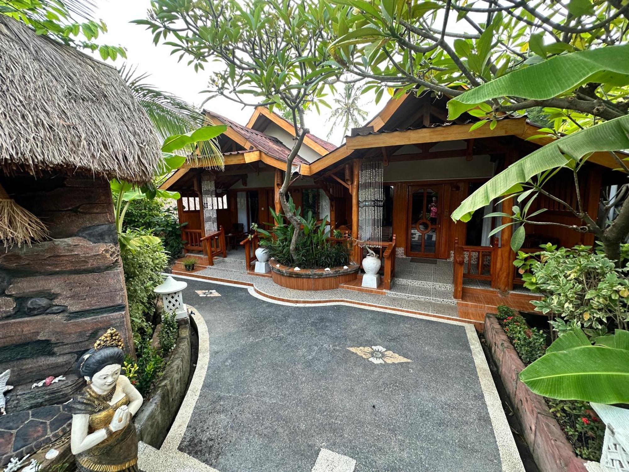 Sunny Rose Bungalows Gili Air - Adults Only Eksteriør billede