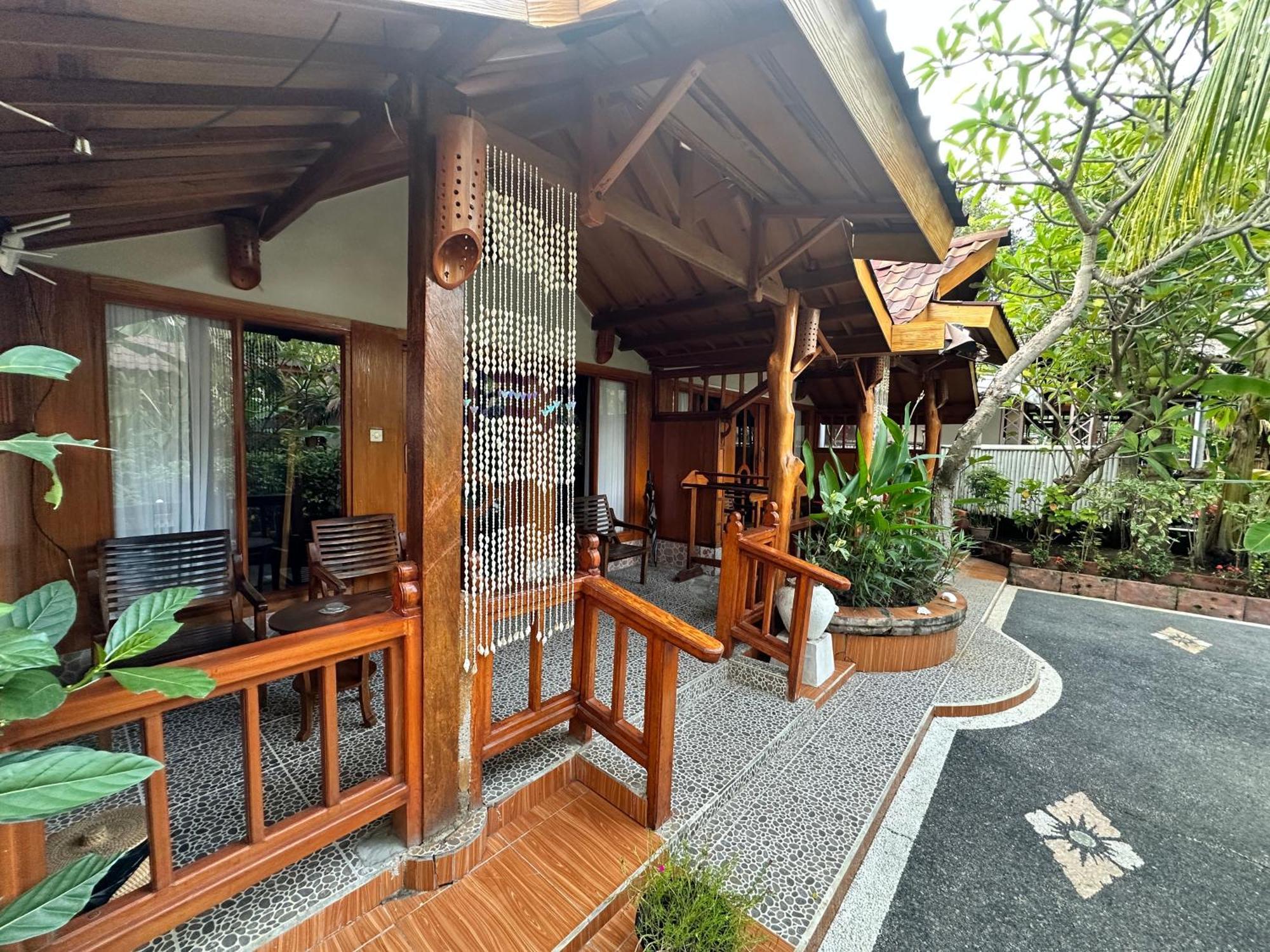 Sunny Rose Bungalows Gili Air - Adults Only Eksteriør billede