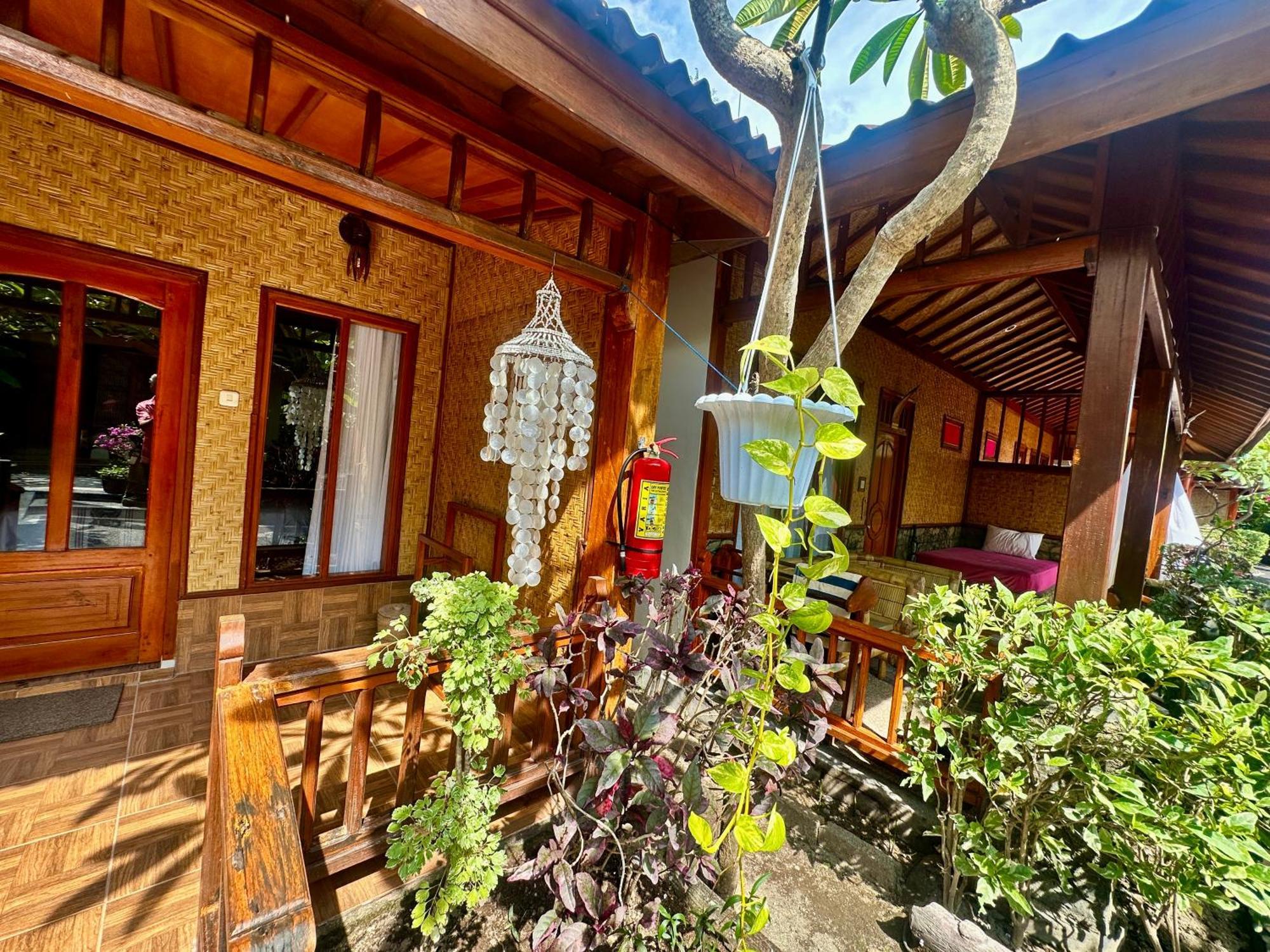 Sunny Rose Bungalows Gili Air - Adults Only Eksteriør billede